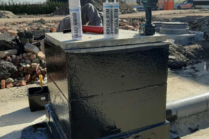 Fundering Buitenzijde Regenwatertanks (9)