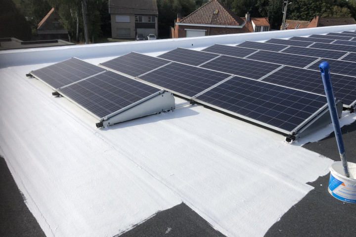 Rcs Cool&protect Dak Met Pv Panelen (4)