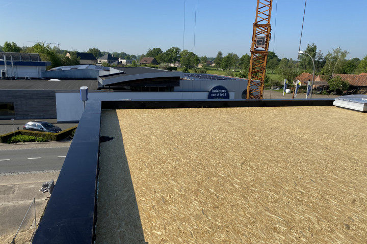 Rcs Dak Dampscherm En Dak (1)