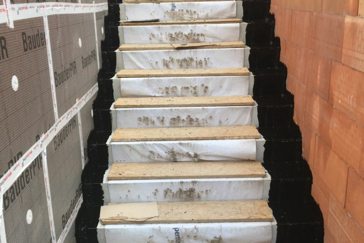 Waterdichting Trap (1)